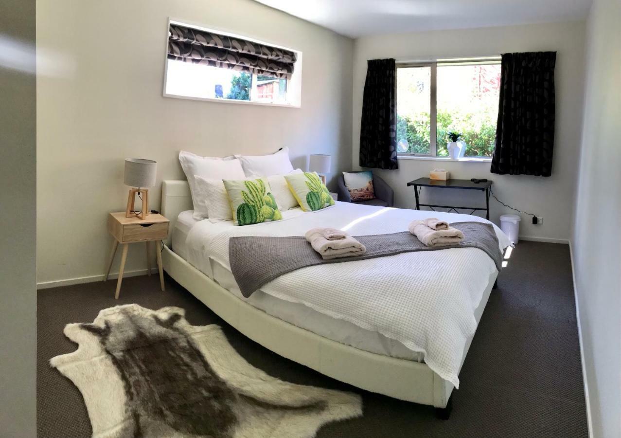 Christchurch City Fringe Family Home Modern Private Room Exterior photo