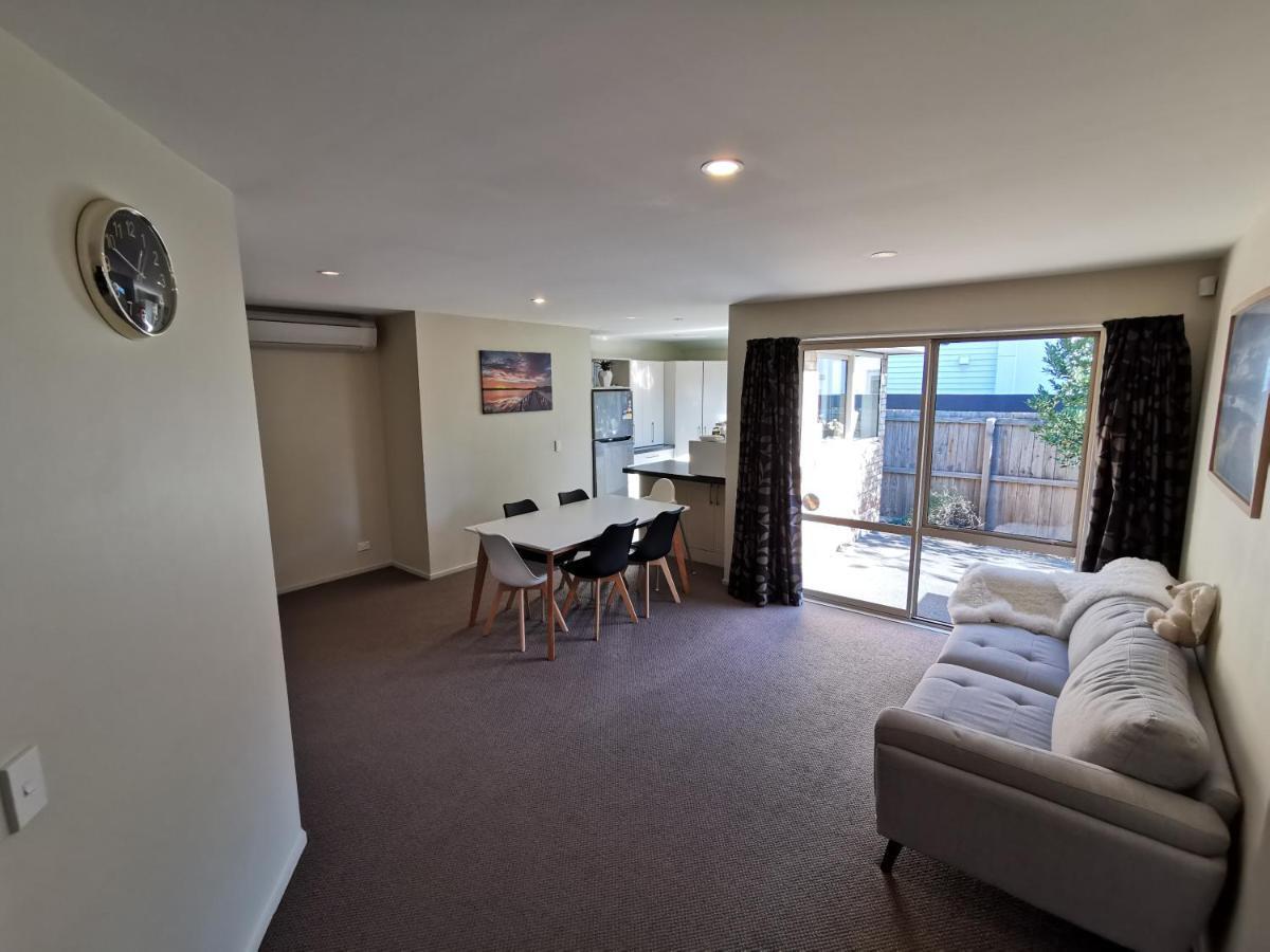 Christchurch City Fringe Family Home Modern Private Room Exterior photo